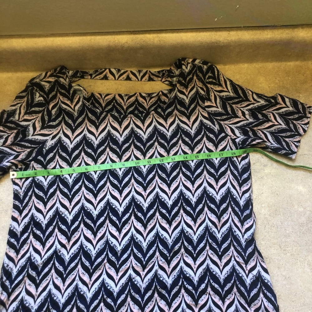 Ella Moss Quill Zig Zag Drape Back Top